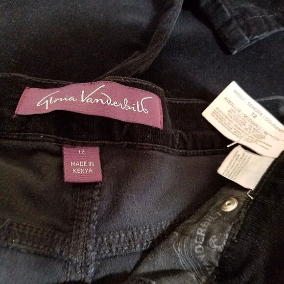 Gloria Vanderbilt Women’s Black Corduroy Jeans Pants Size 12 - Picture 3 of 3